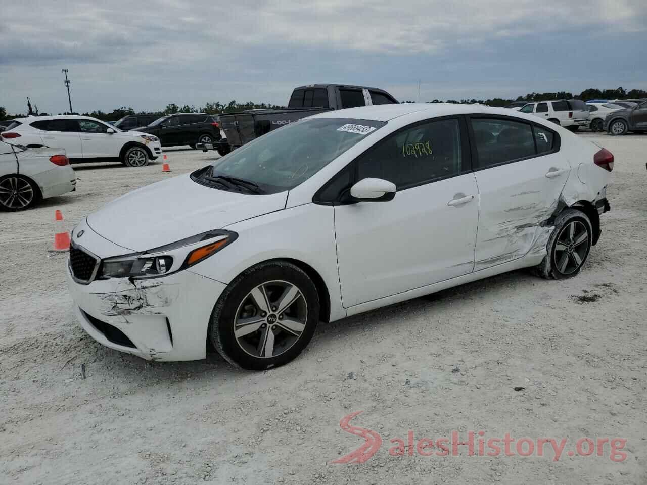 3KPFL4A7XJE193691 2018 KIA FORTE