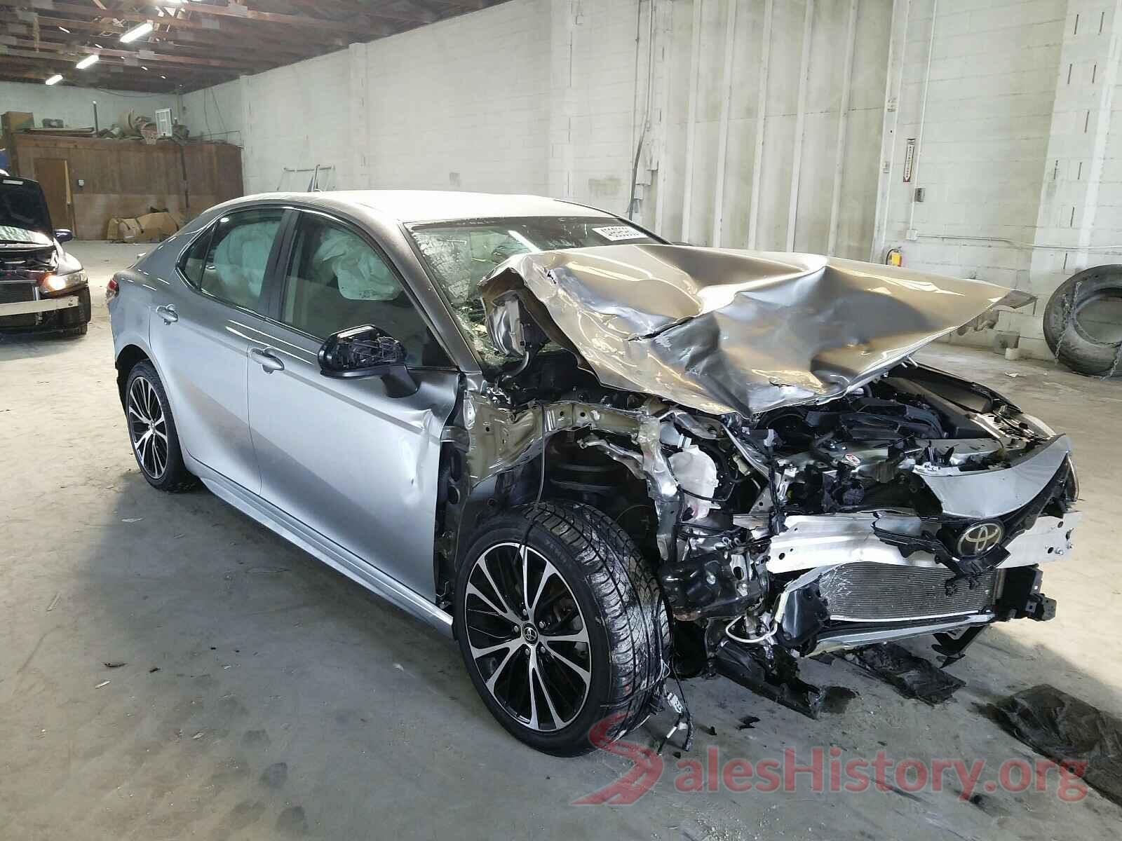 4T1B11HK8KU229681 2019 TOYOTA CAMRY