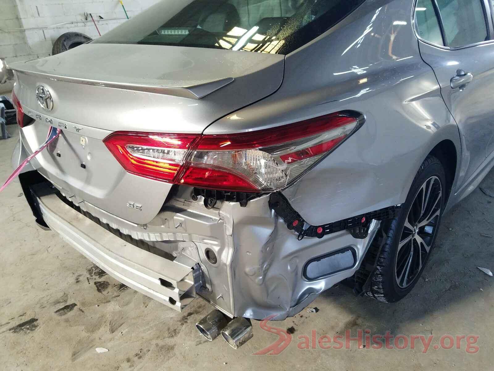 4T1B11HK8KU229681 2019 TOYOTA CAMRY