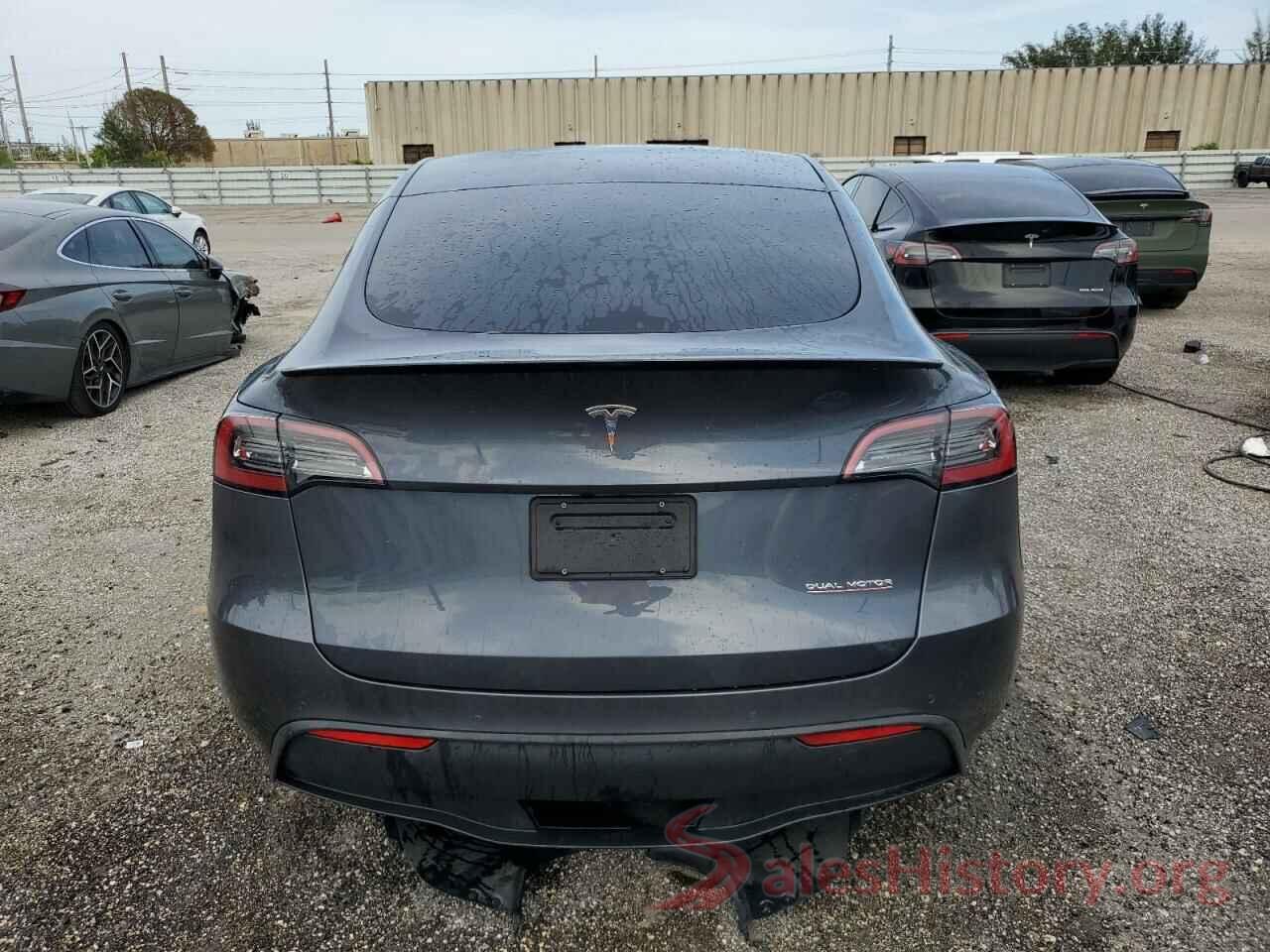 7SAYGDEF3NF494577 2022 TESLA MODEL Y