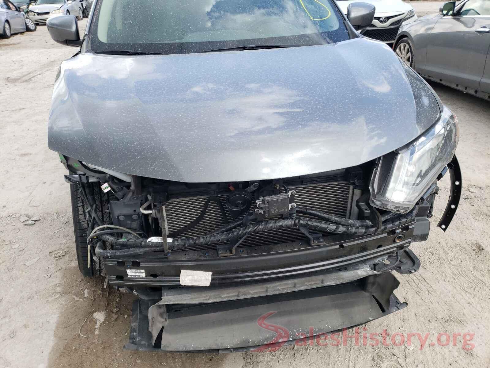 JN8AT2MT4JW462558 2018 NISSAN ROGUE