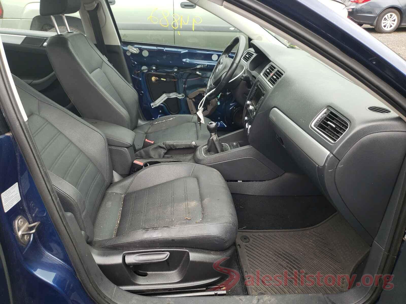 3VWGZ7AJ5BM094295 2018 VOLKSWAGEN JETTA