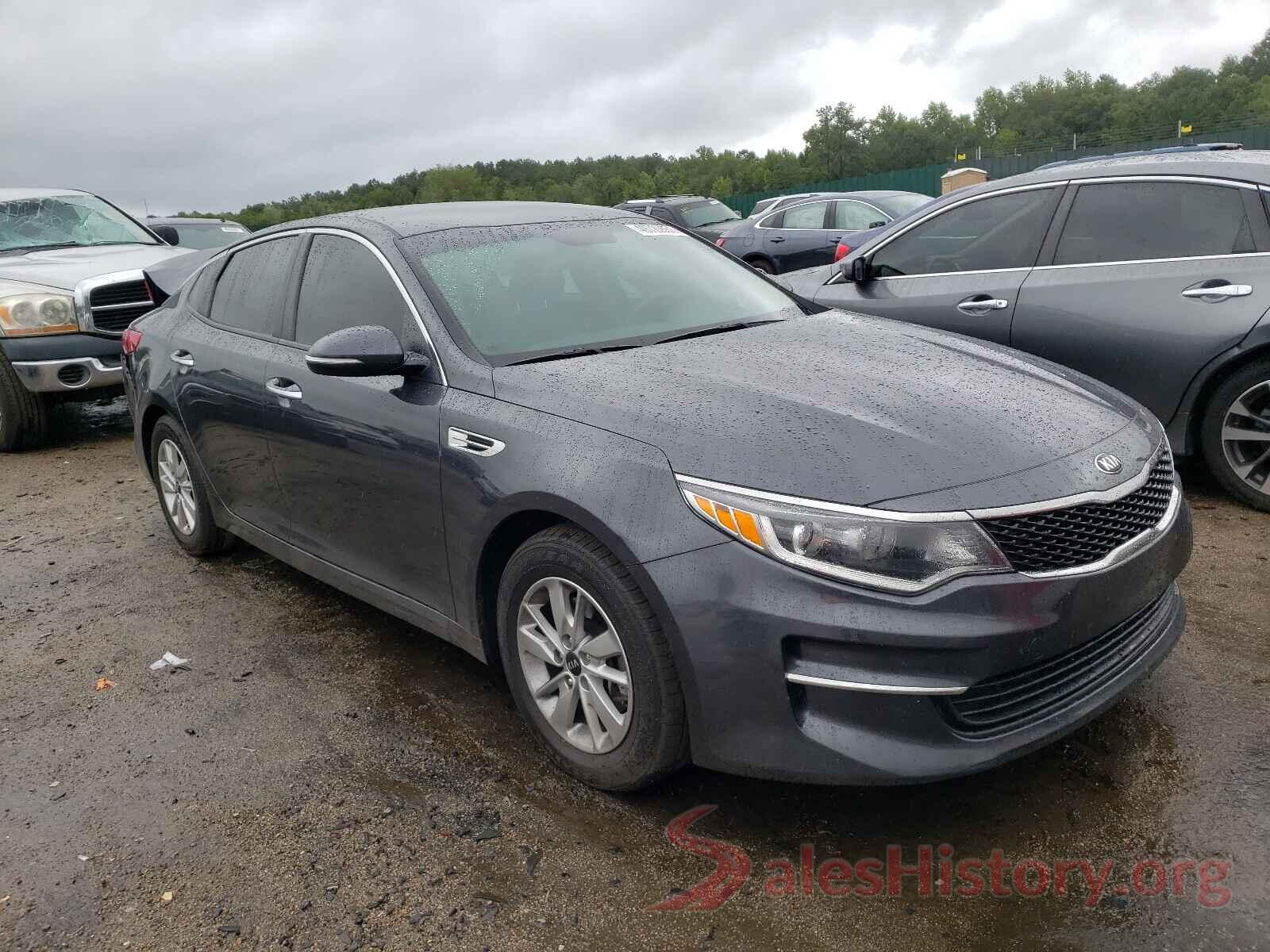 KNAGT4L3XJ5213185 2018 KIA OPTIMA