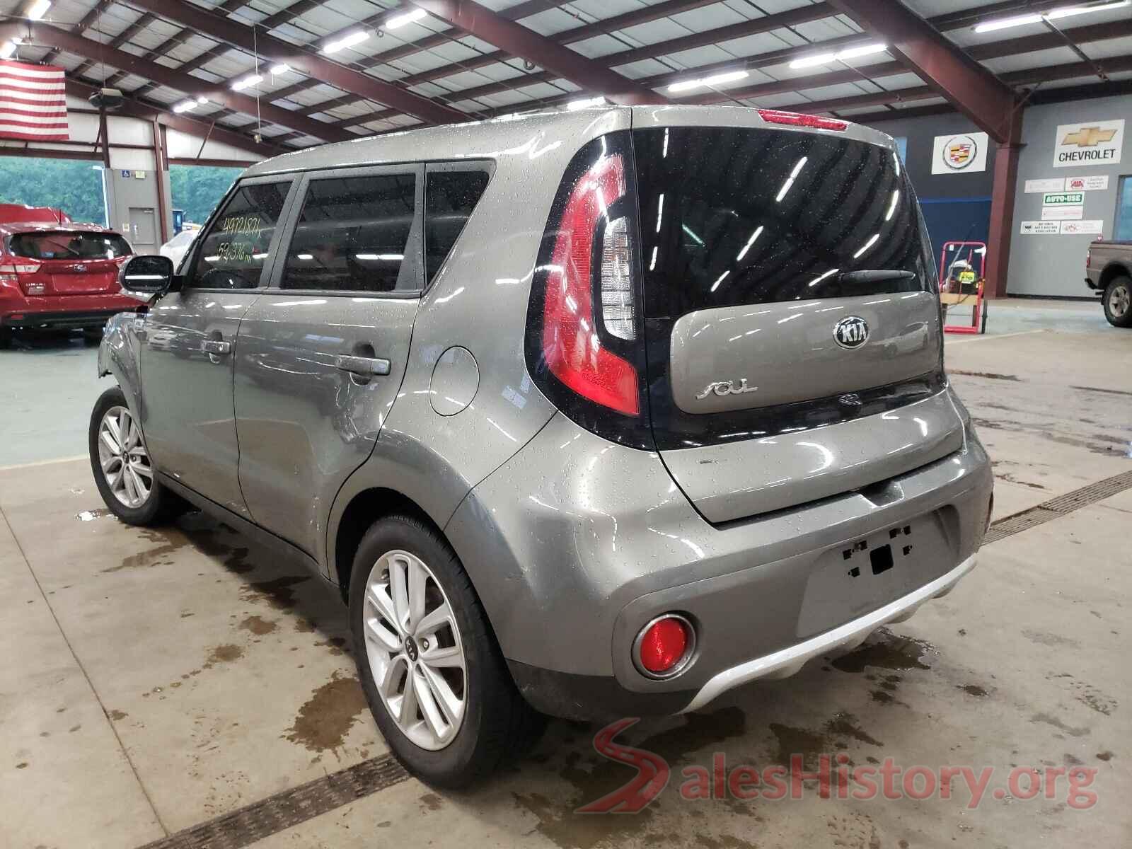 KNDJP3A59J7600696 2018 KIA SOUL