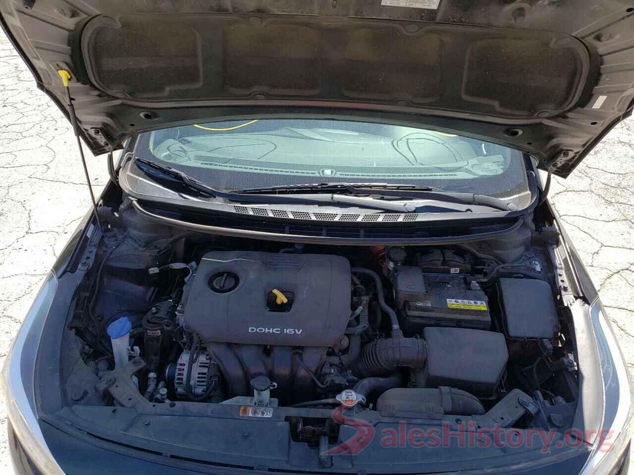 3KPFK4A78HE076785 2017 KIA FORTE