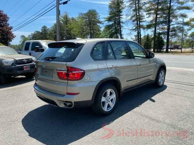 5UXZW0C57BL370309 2011 BMW X5