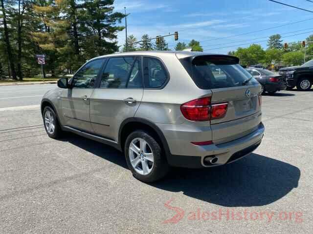 5UXZW0C57BL370309 2011 BMW X5