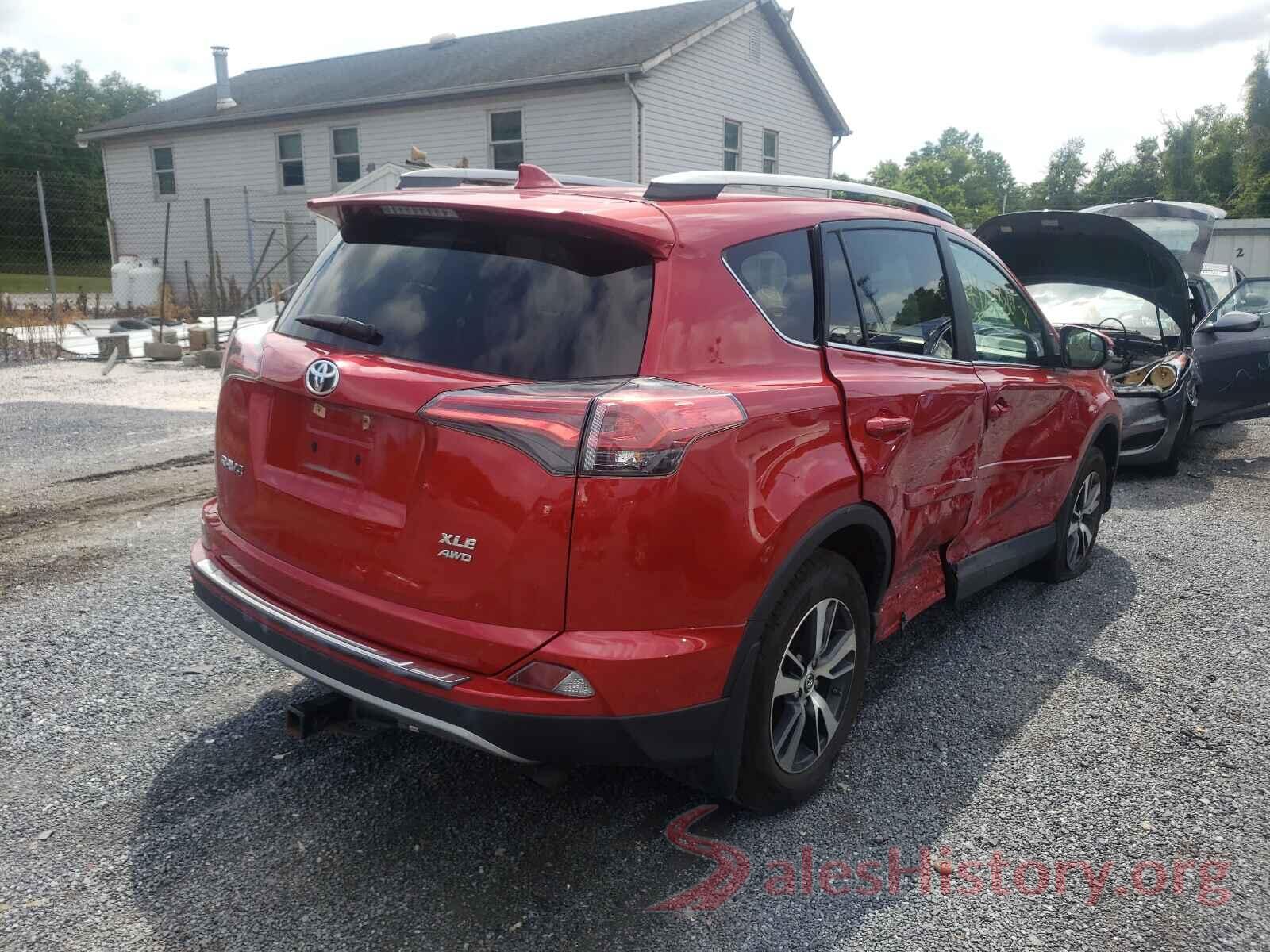 2T3RFREV5HW610563 2017 TOYOTA RAV4