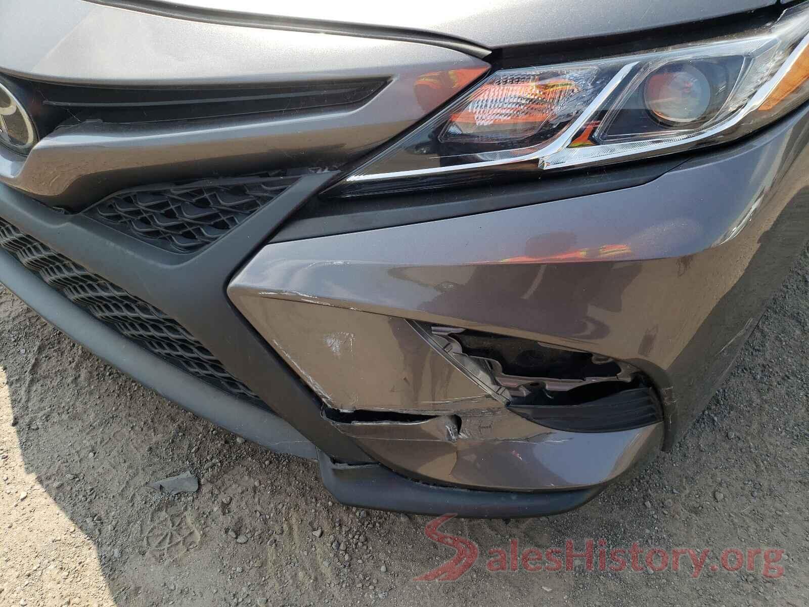 4T1B11HK4JU123520 2018 TOYOTA CAMRY