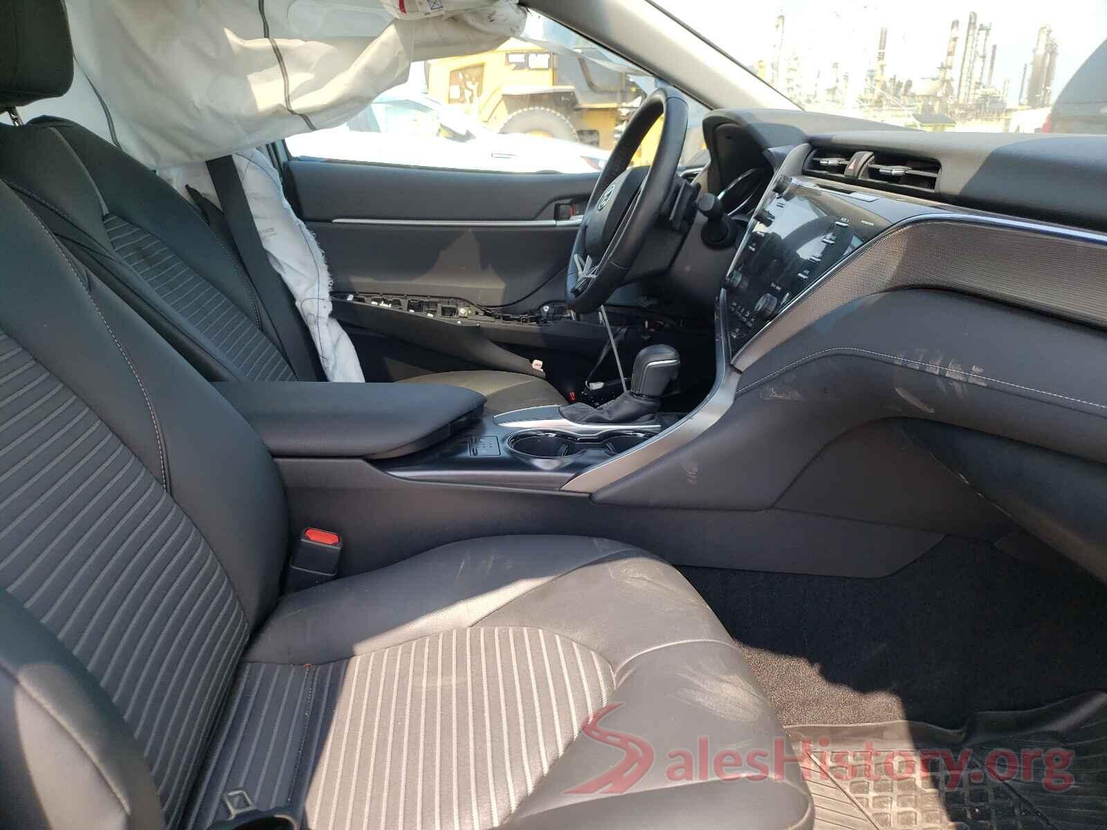 4T1B11HK4JU123520 2018 TOYOTA CAMRY