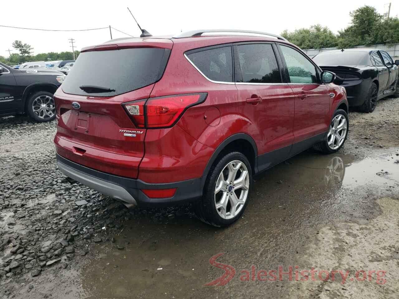 1FMCU9J91KUA22549 2019 FORD ESCAPE