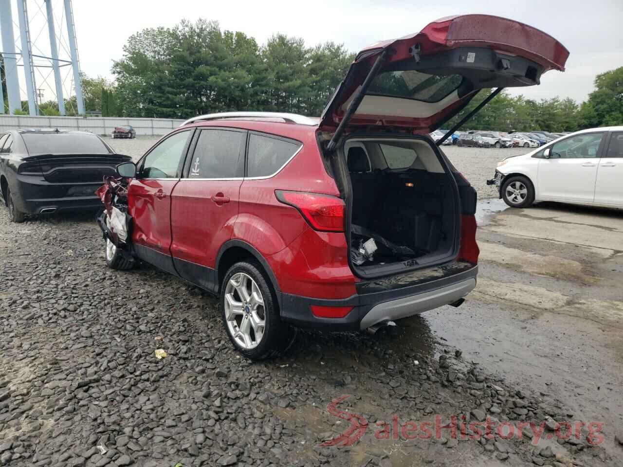 1FMCU9J91KUA22549 2019 FORD ESCAPE