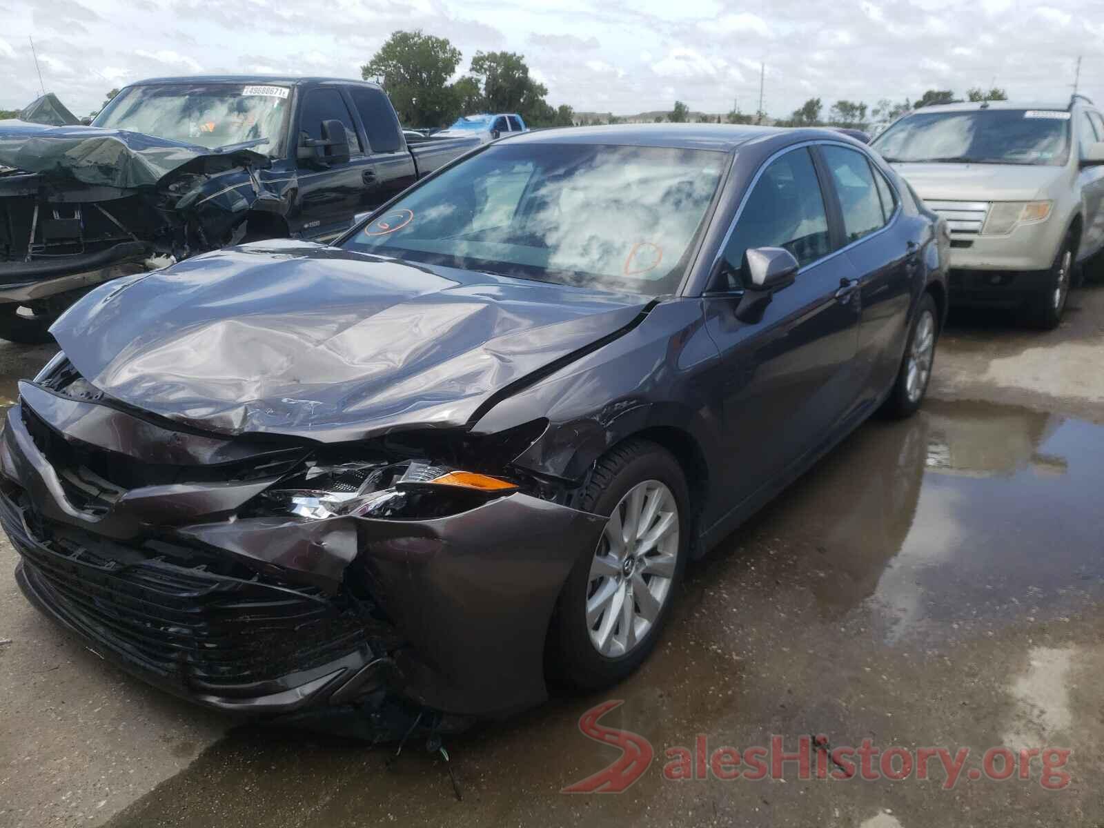 4T1B11HK1JU636966 2018 TOYOTA CAMRY