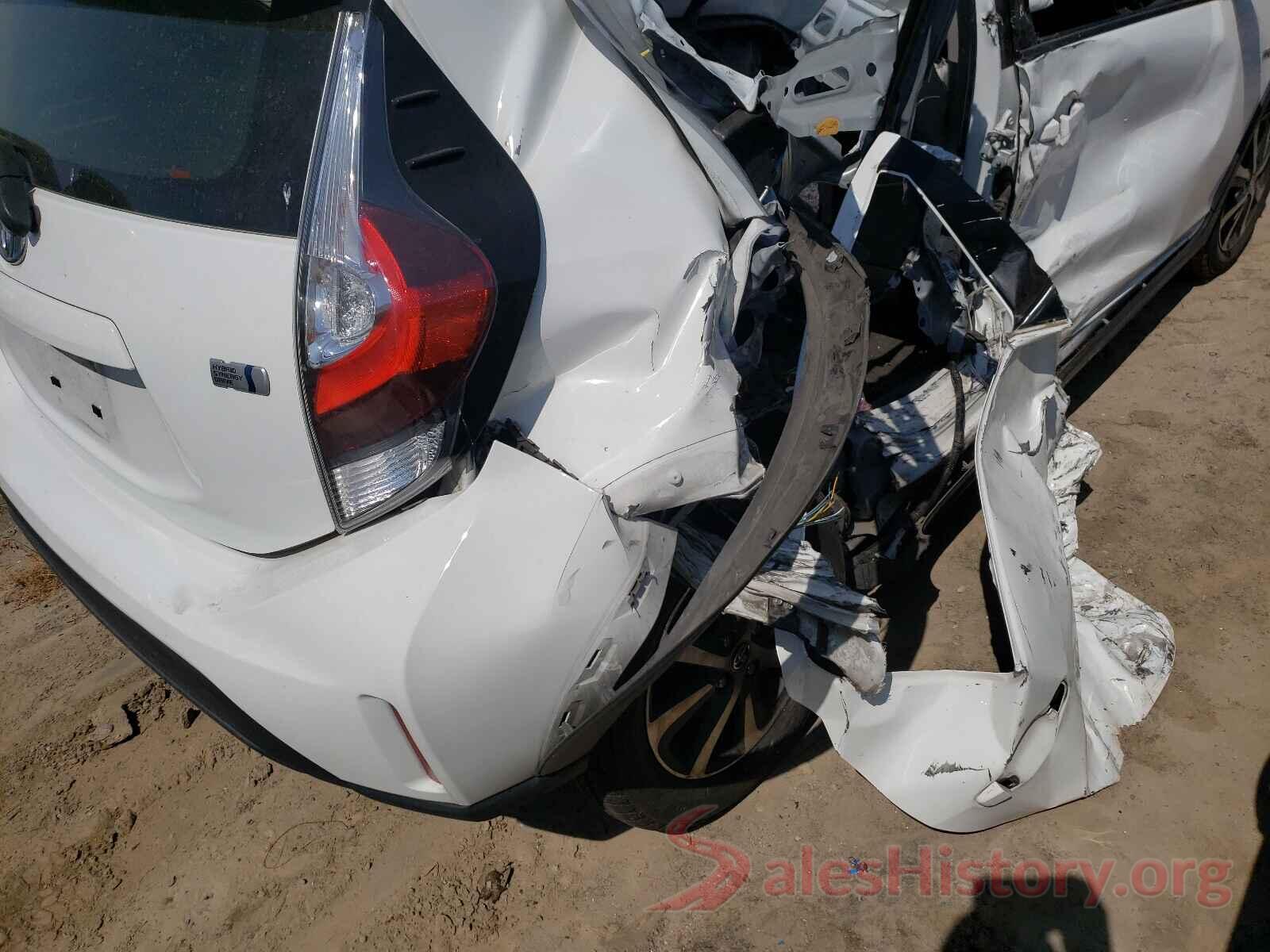 JTDKDTB38J1617289 2018 TOYOTA PRIUS