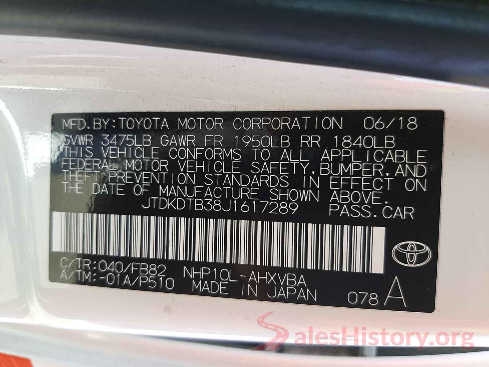 JTDKDTB38J1617289 2018 TOYOTA PRIUS