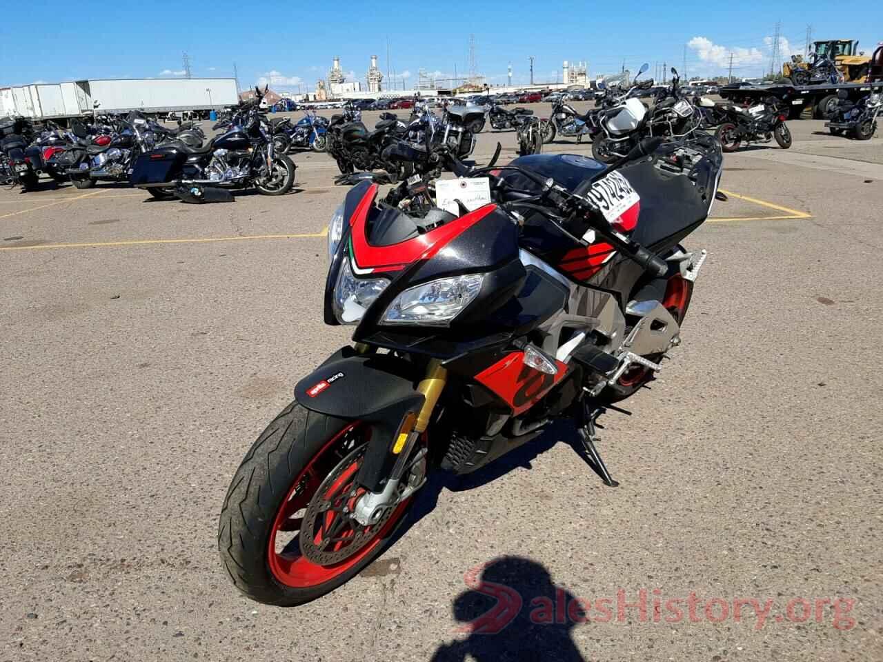 ZD4KGU009HS000188 2017 APRILIA MOTORCYCLE