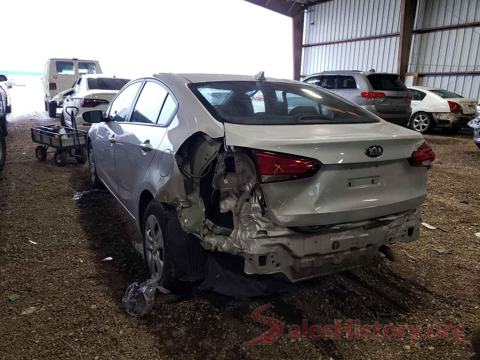 3KPFK4A72JE228100 2018 KIA FORTE