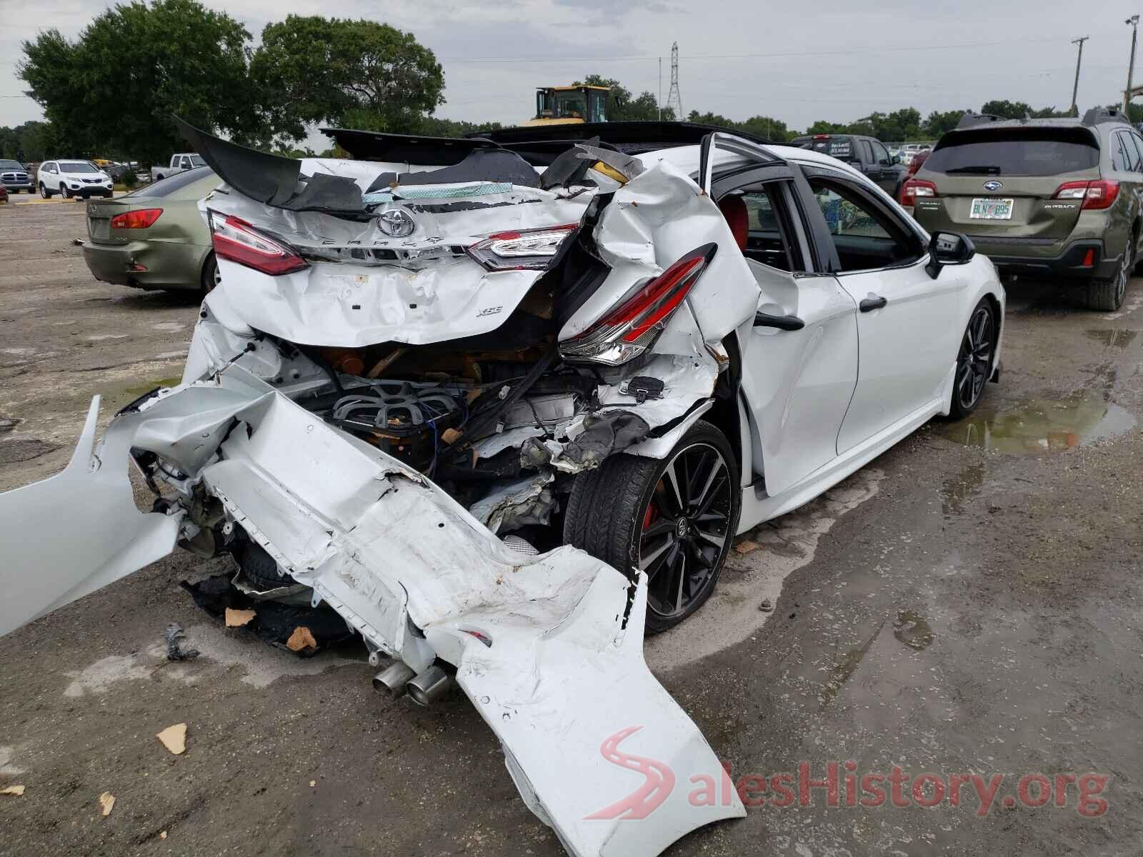 4T1B61HK8KU831367 2019 TOYOTA CAMRY