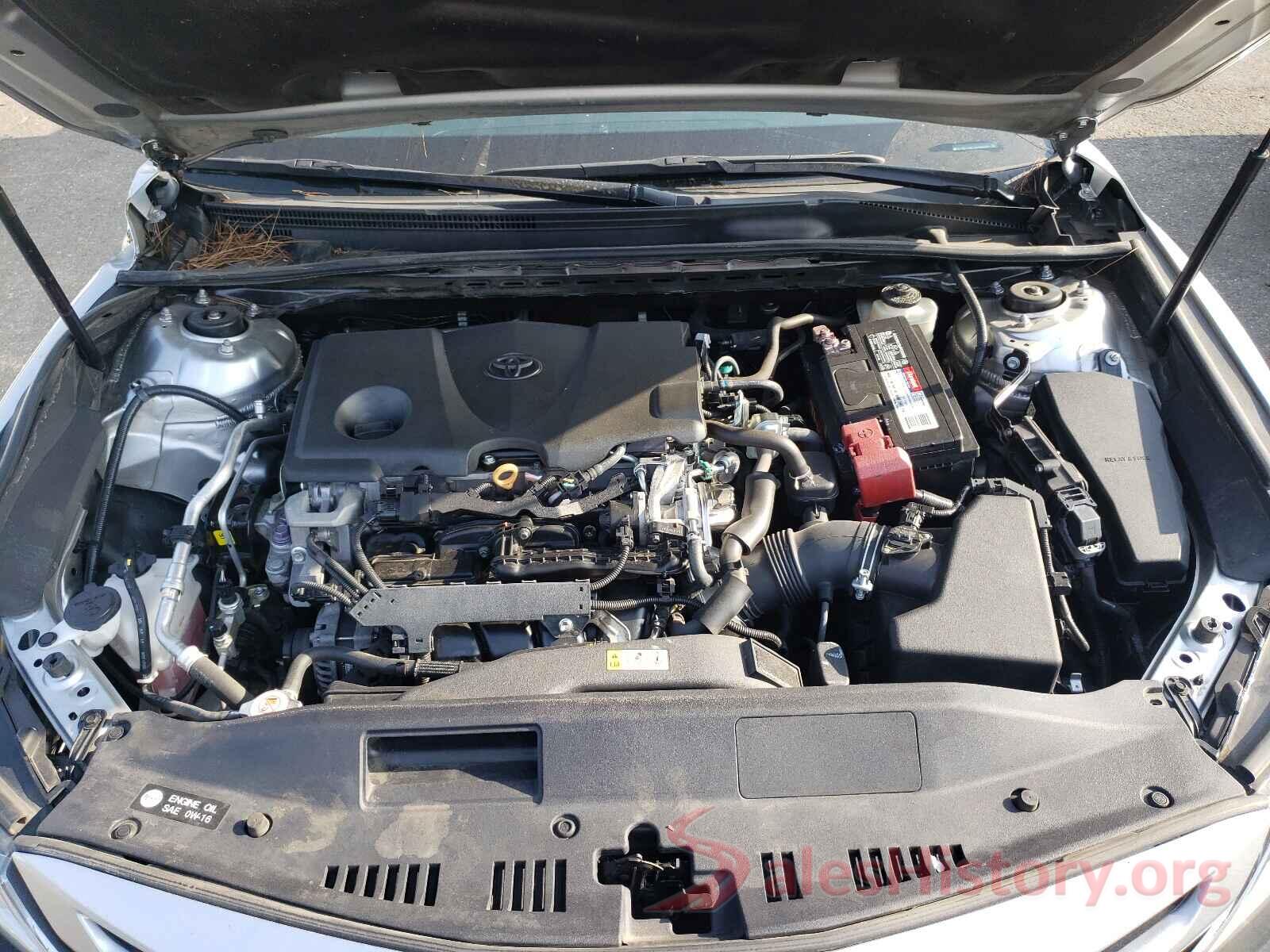 4T1B11HK1JU080660 2018 TOYOTA CAMRY