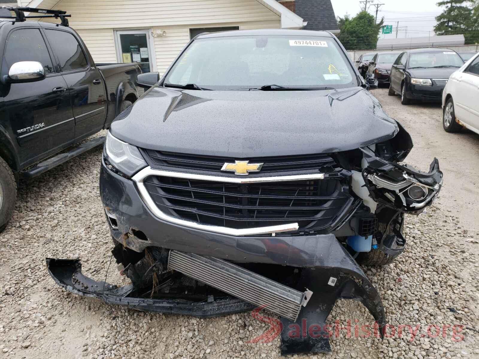 2GNAXSEV3J6132198 2018 CHEVROLET EQUINOX