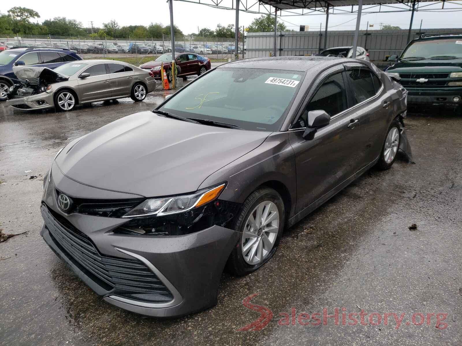 4T1C11AK2MU430557 2021 TOYOTA CAMRY