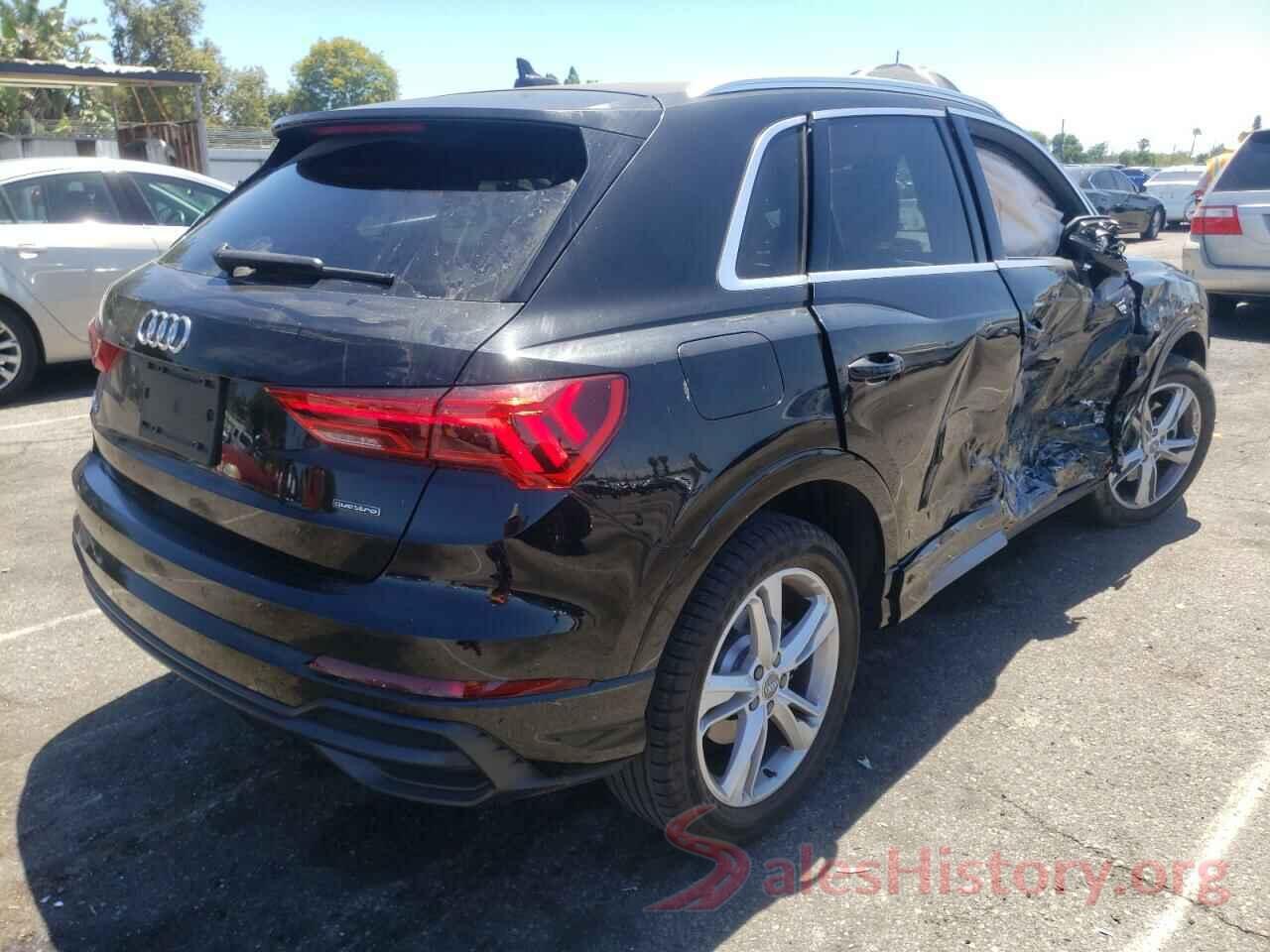 WA1EECF35L1110111 2020 AUDI Q3