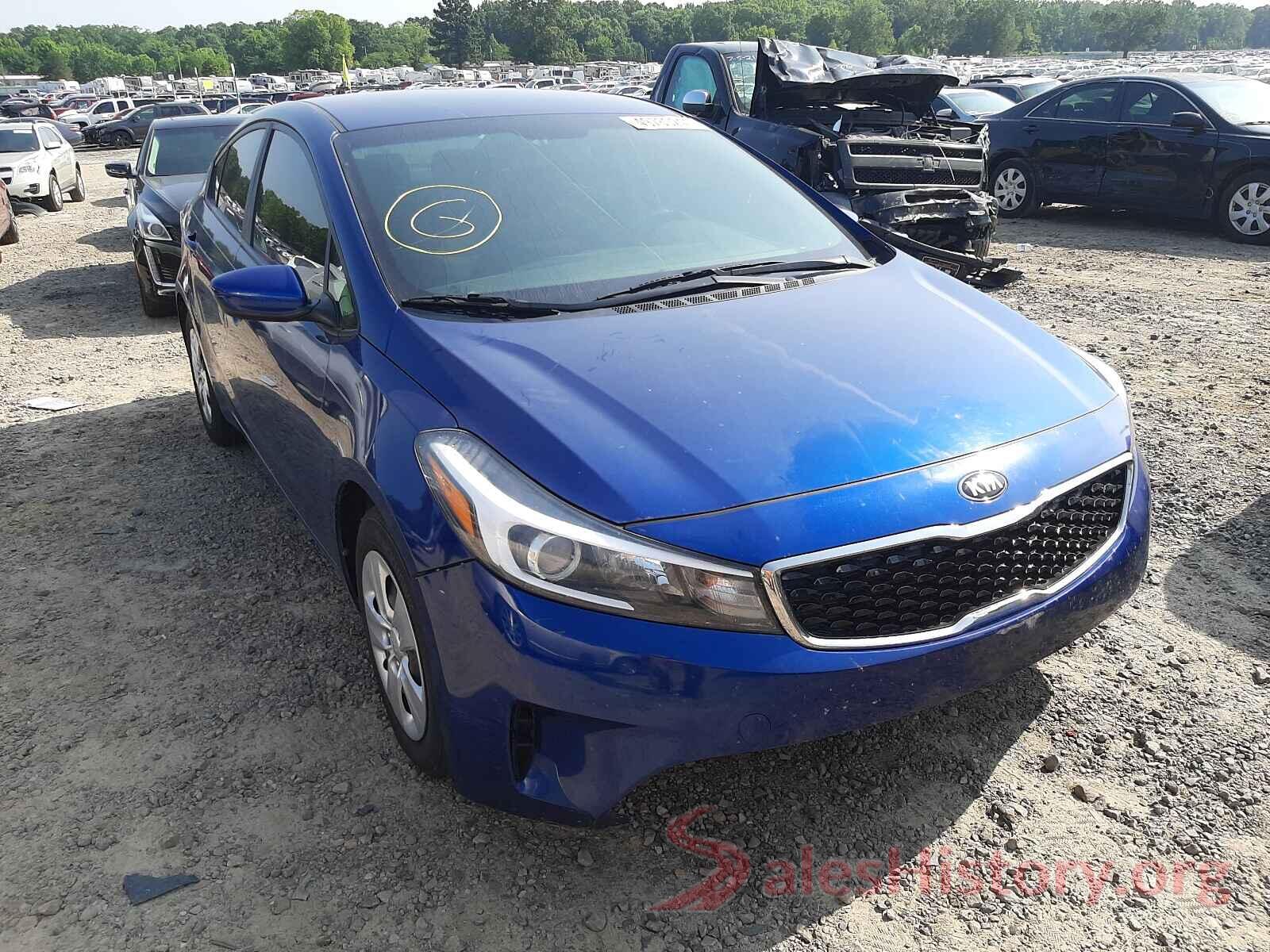 3KPFK4A72JE171526 2018 KIA FORTE