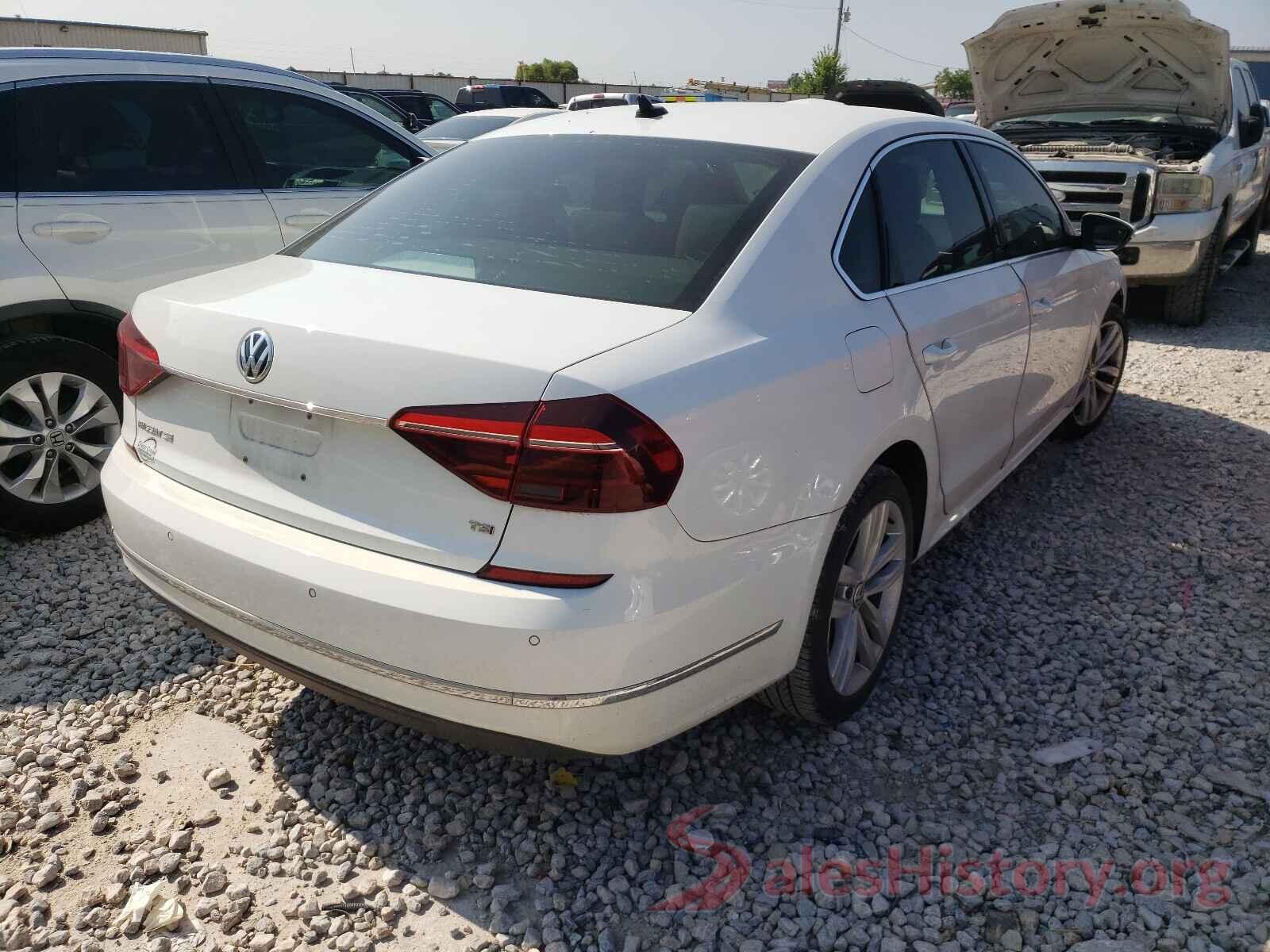 1VWBA7A32JC012039 2018 VOLKSWAGEN PASSAT