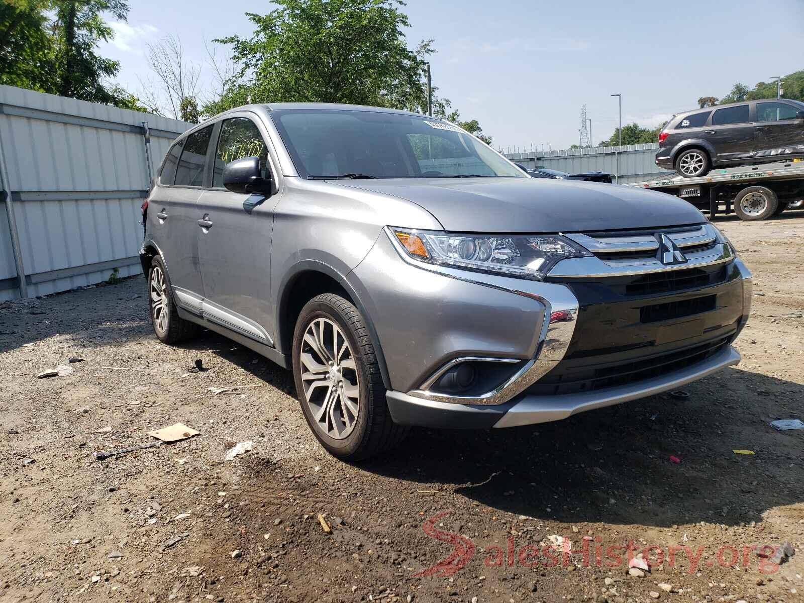 JA4AD2A34JZ052543 2018 MITSUBISHI OUTLANDER