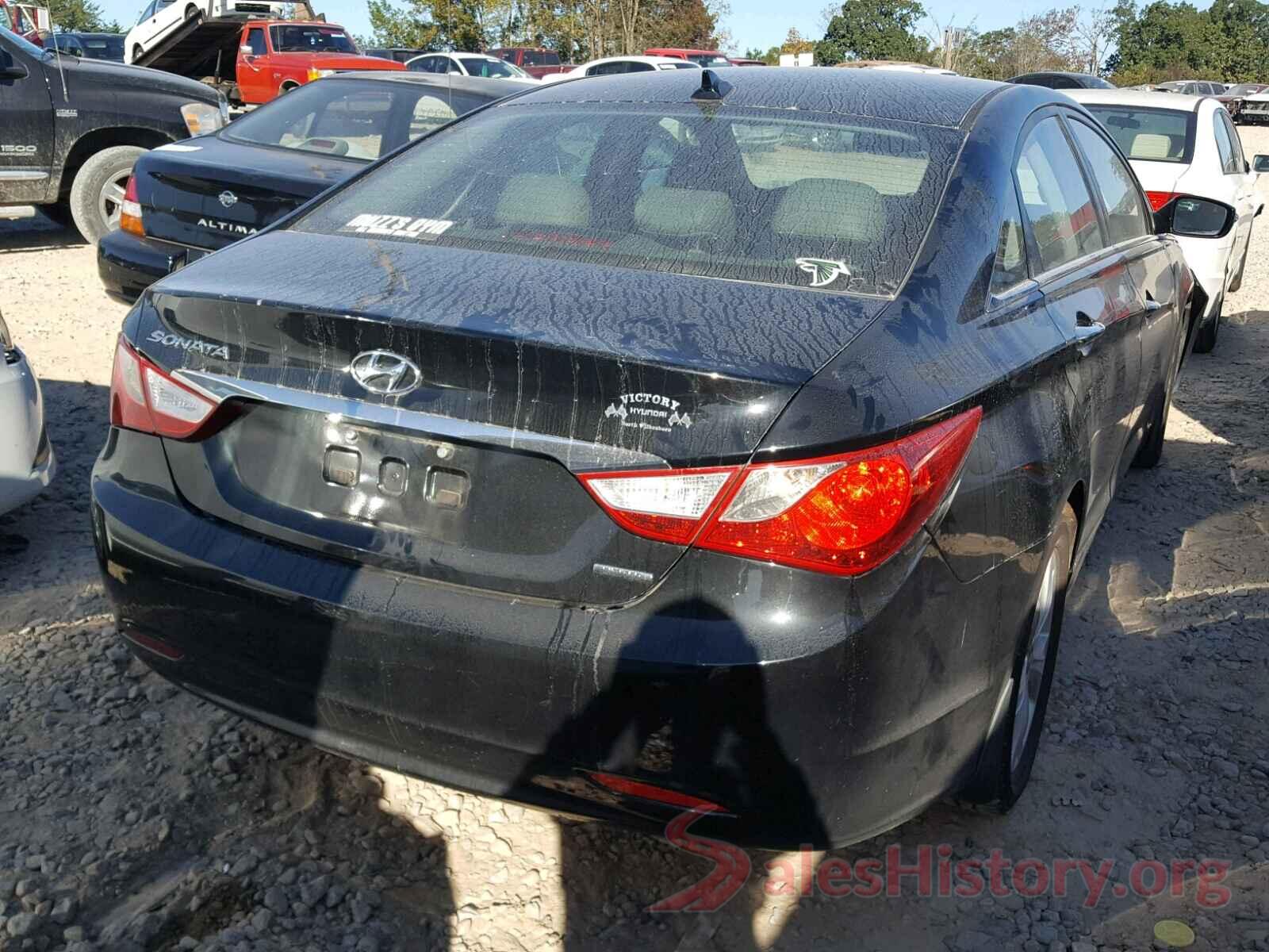 5NPEC4AC5DH686977 2013 HYUNDAI SONATA