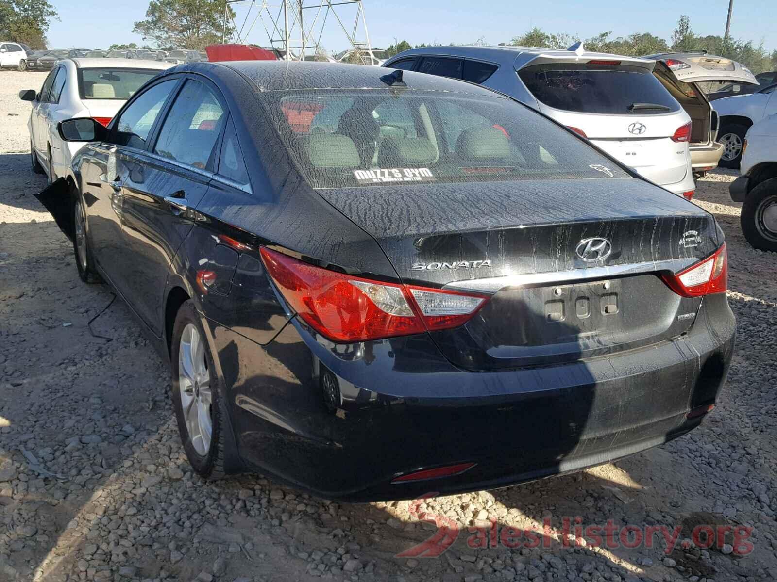 5NPEC4AC5DH686977 2013 HYUNDAI SONATA