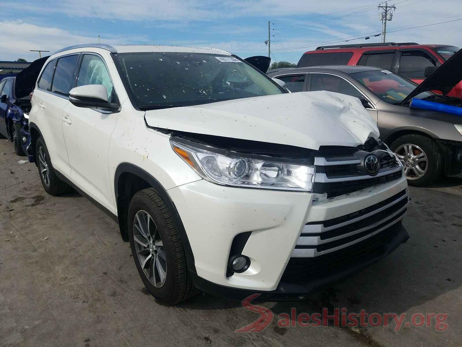 5TDKZRFH8KS349195 2019 TOYOTA HIGHLANDER