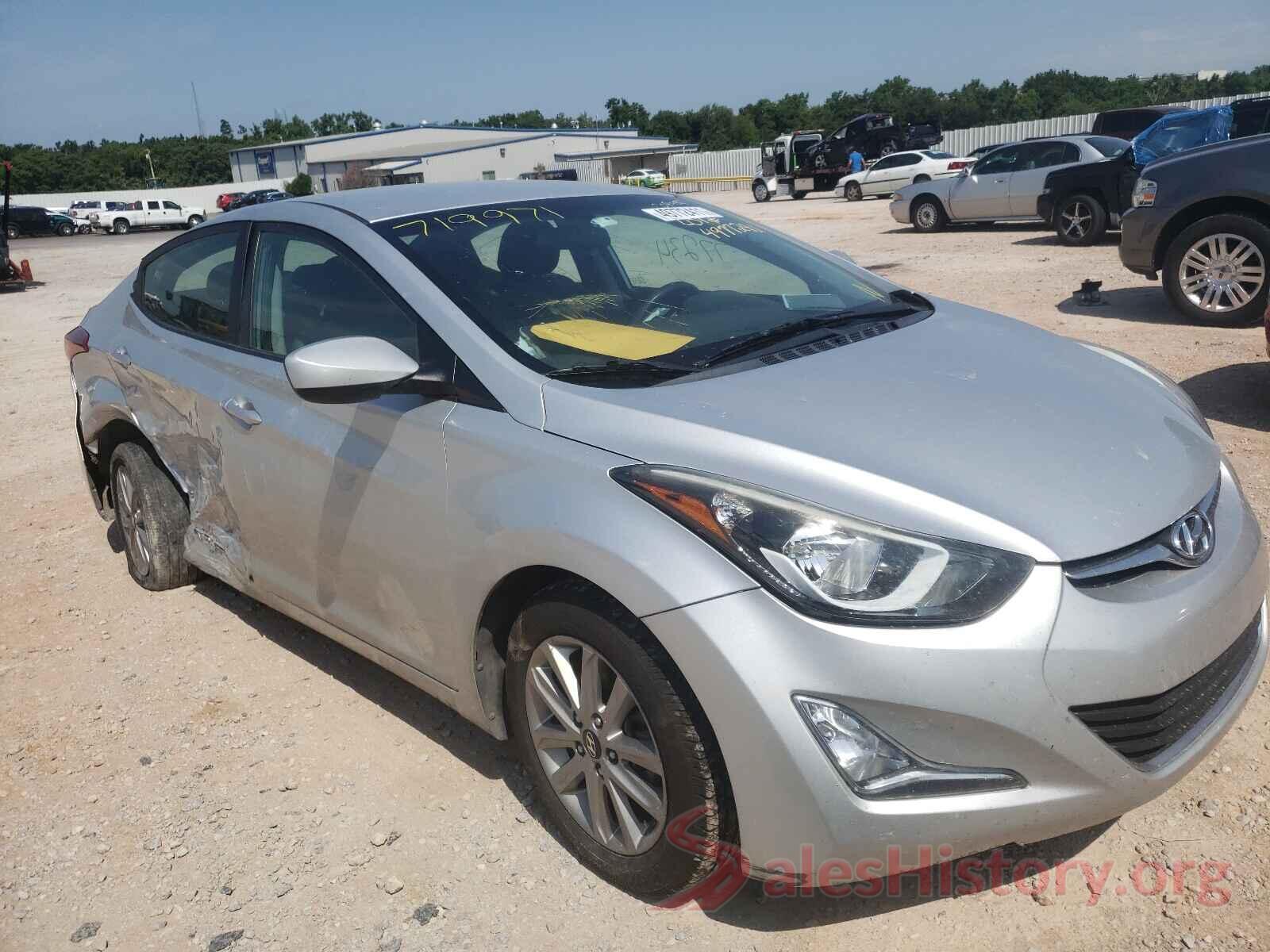 5NPDH4AE2GH719971 2016 HYUNDAI ELANTRA