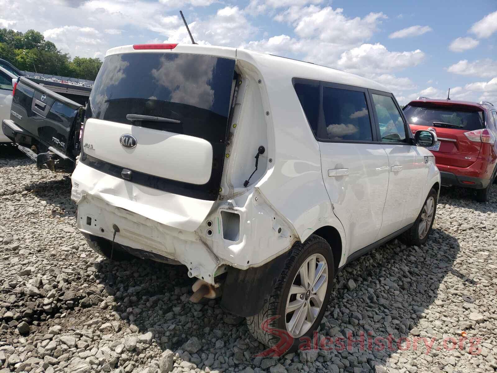 KNDJP3A59J7898943 2018 KIA SOUL