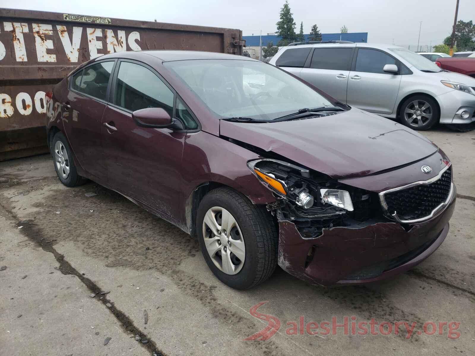 3KPFK4A77HE109999 2017 KIA FORTE