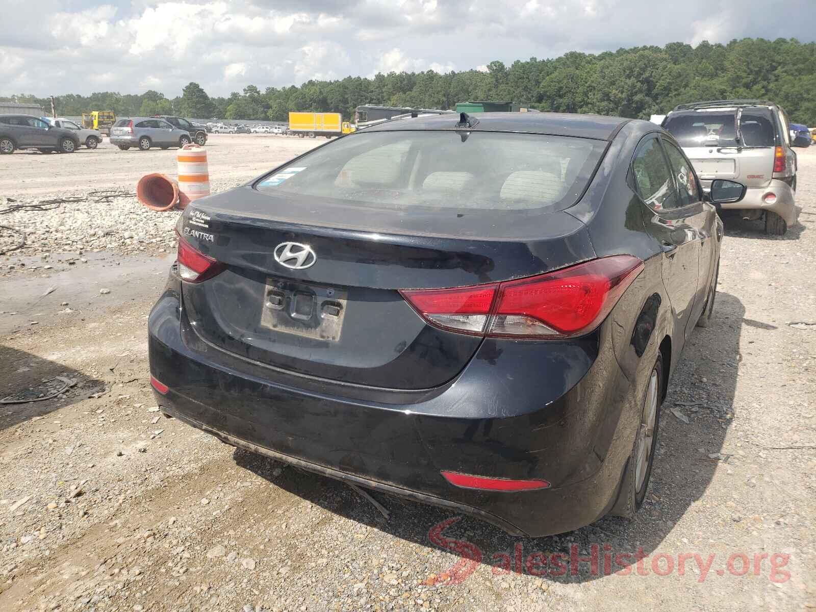 5NPDH4AE9GH661261 2016 HYUNDAI ELANTRA