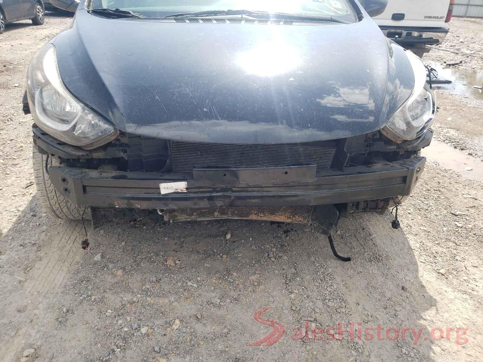 5NPDH4AE9GH661261 2016 HYUNDAI ELANTRA