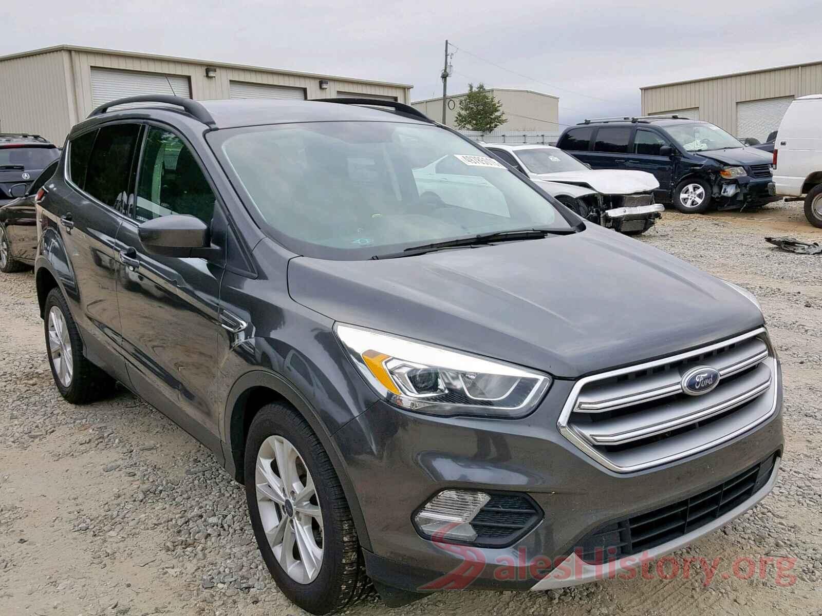 1FMCU0GD2HUC28561 2017 FORD ESCAPE SE