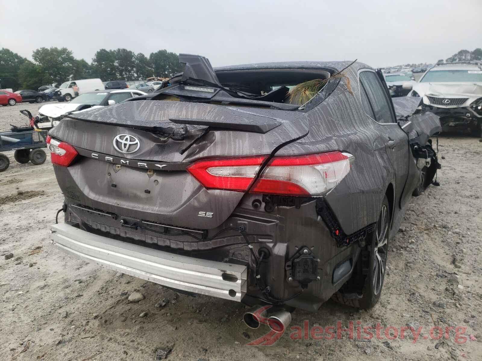 4T1B11HK6JU075910 2018 TOYOTA CAMRY