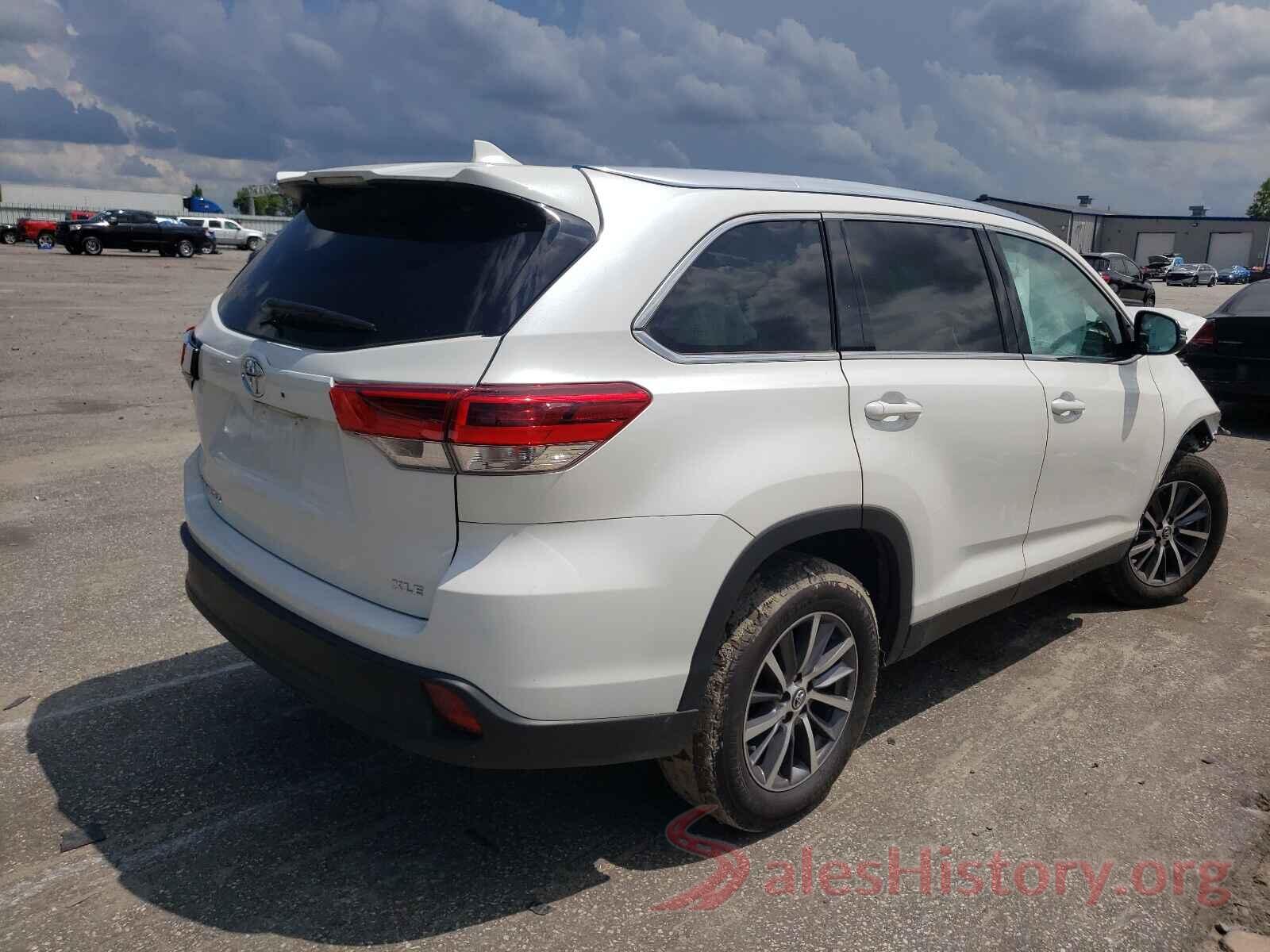 5TDKZRFH1KS306463 2019 TOYOTA HIGHLANDER