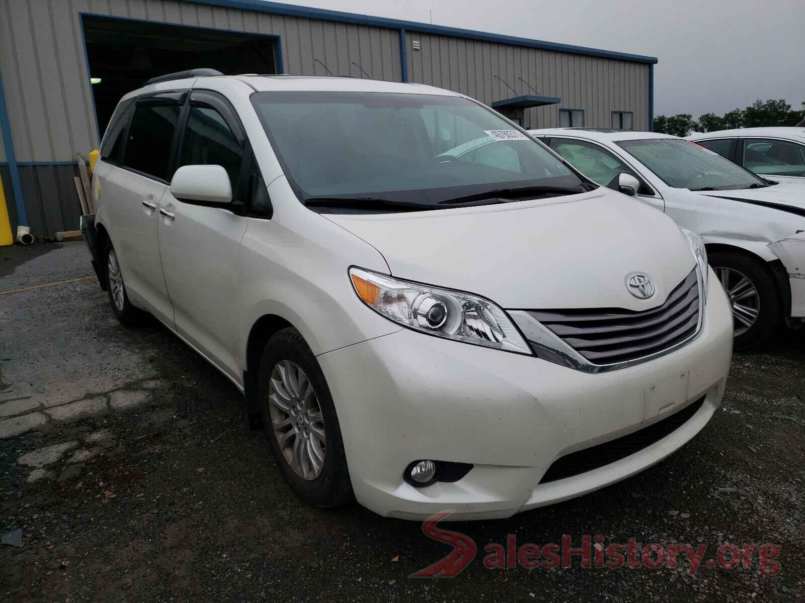 5TDYZ3DCXHS834557 2017 TOYOTA SIENNA