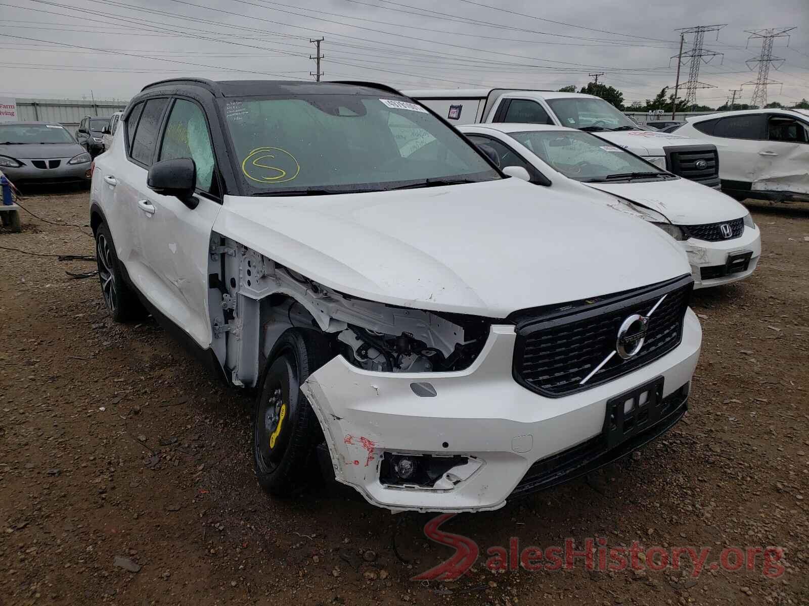 YV4162UM6M2494786 2021 VOLVO XC40