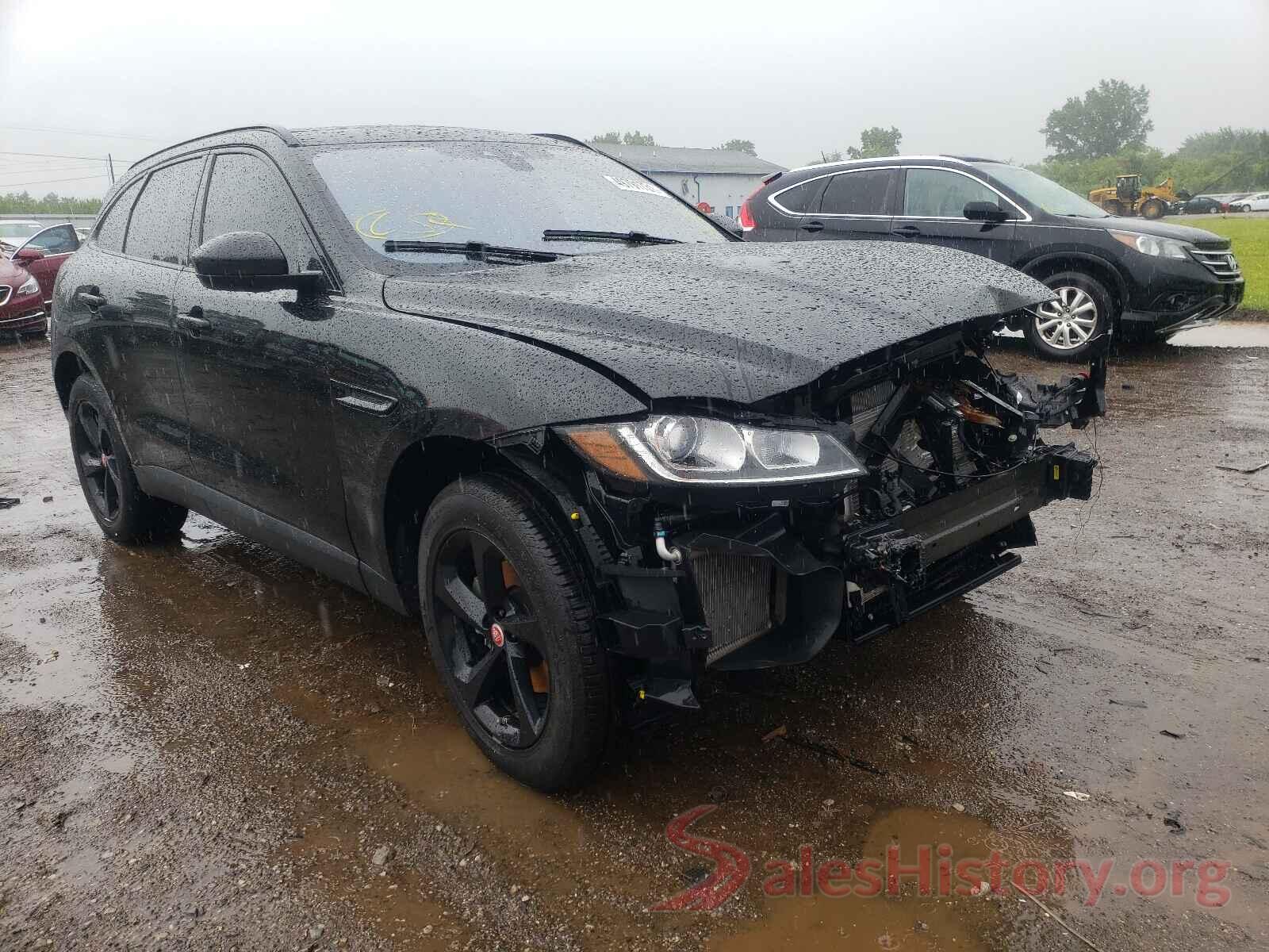 SADCJ2FX1KA368411 2019 JAGUAR F-PACE