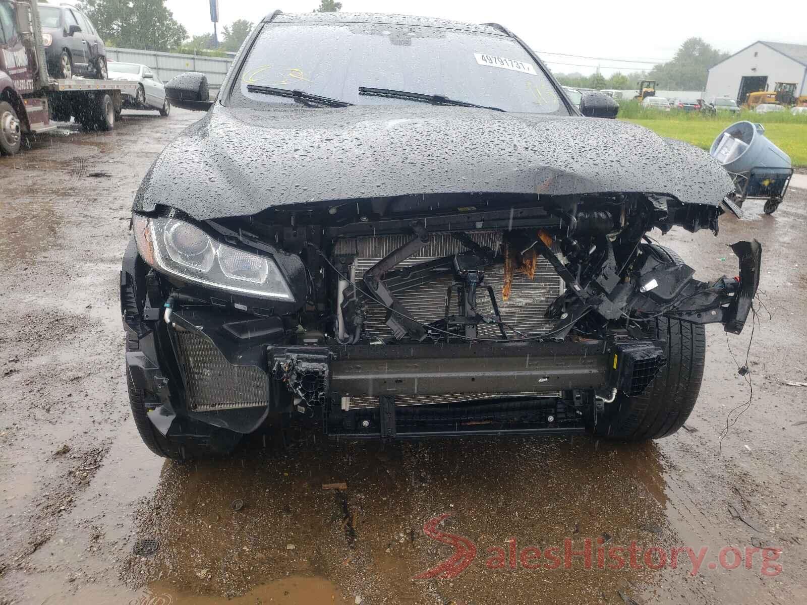 SADCJ2FX1KA368411 2019 JAGUAR F-PACE