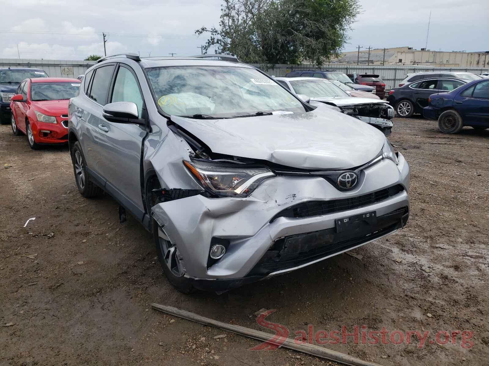 2T3WFREV4JW477674 2018 TOYOTA RAV4