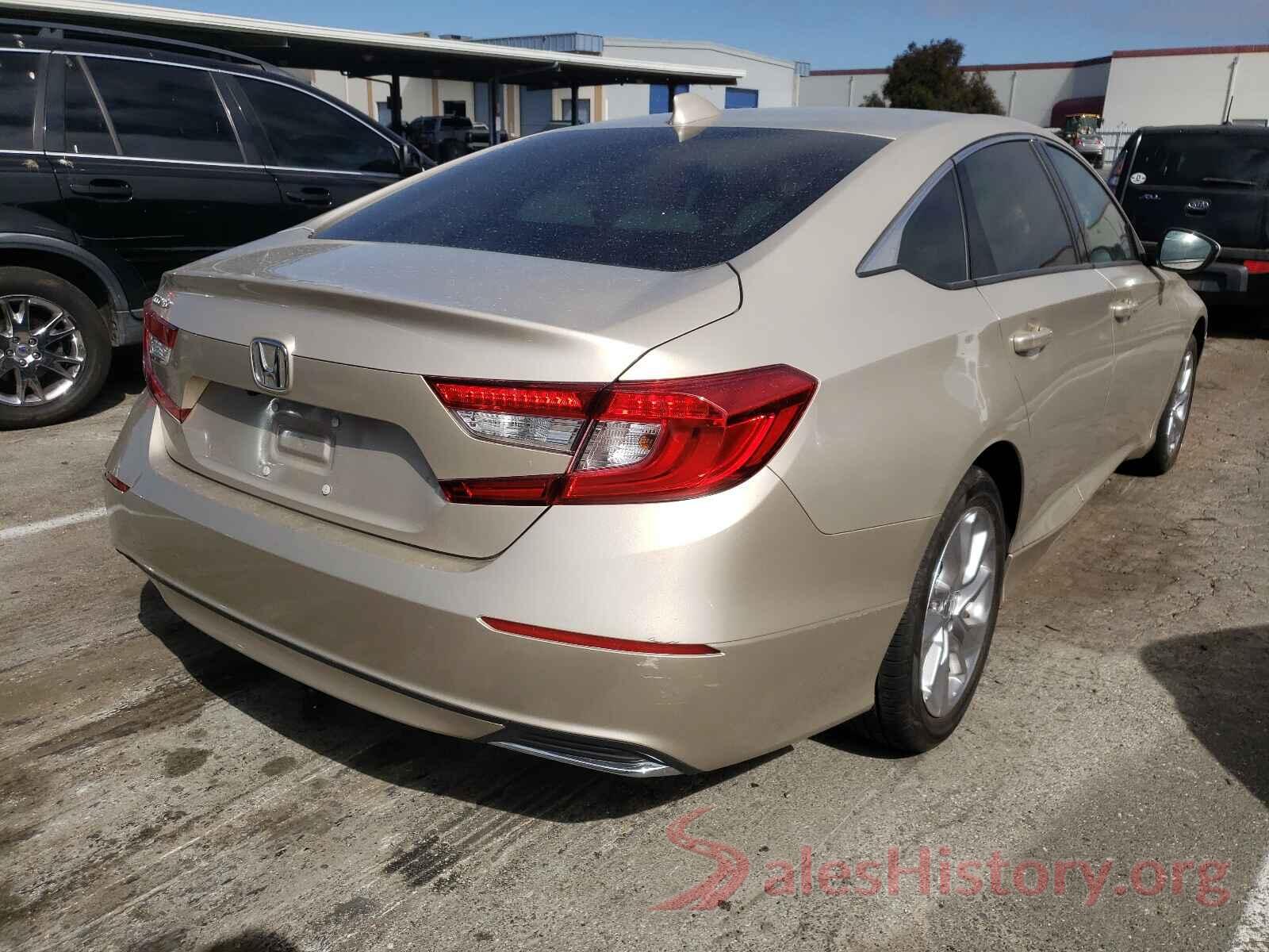 1HGCV1F15JA132043 2018 HONDA ACCORD