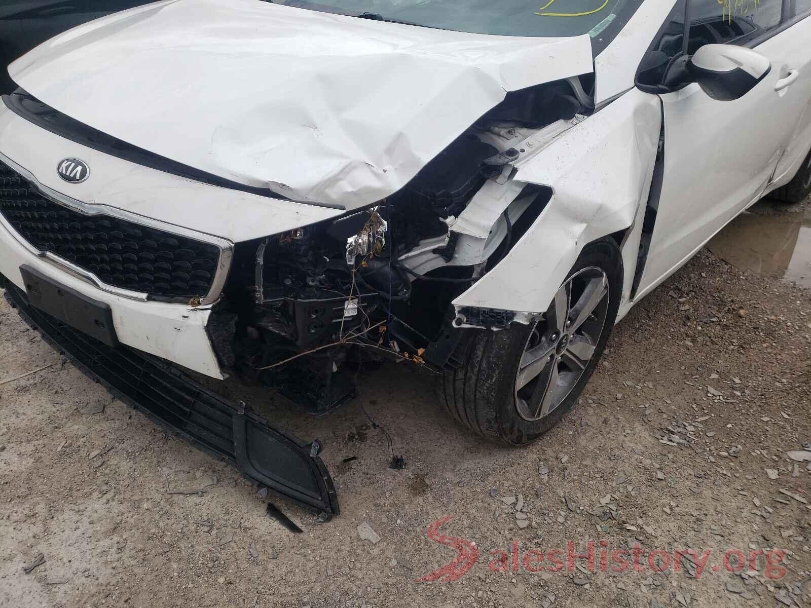 3KPFL4A77JE242782 2018 KIA FORTE