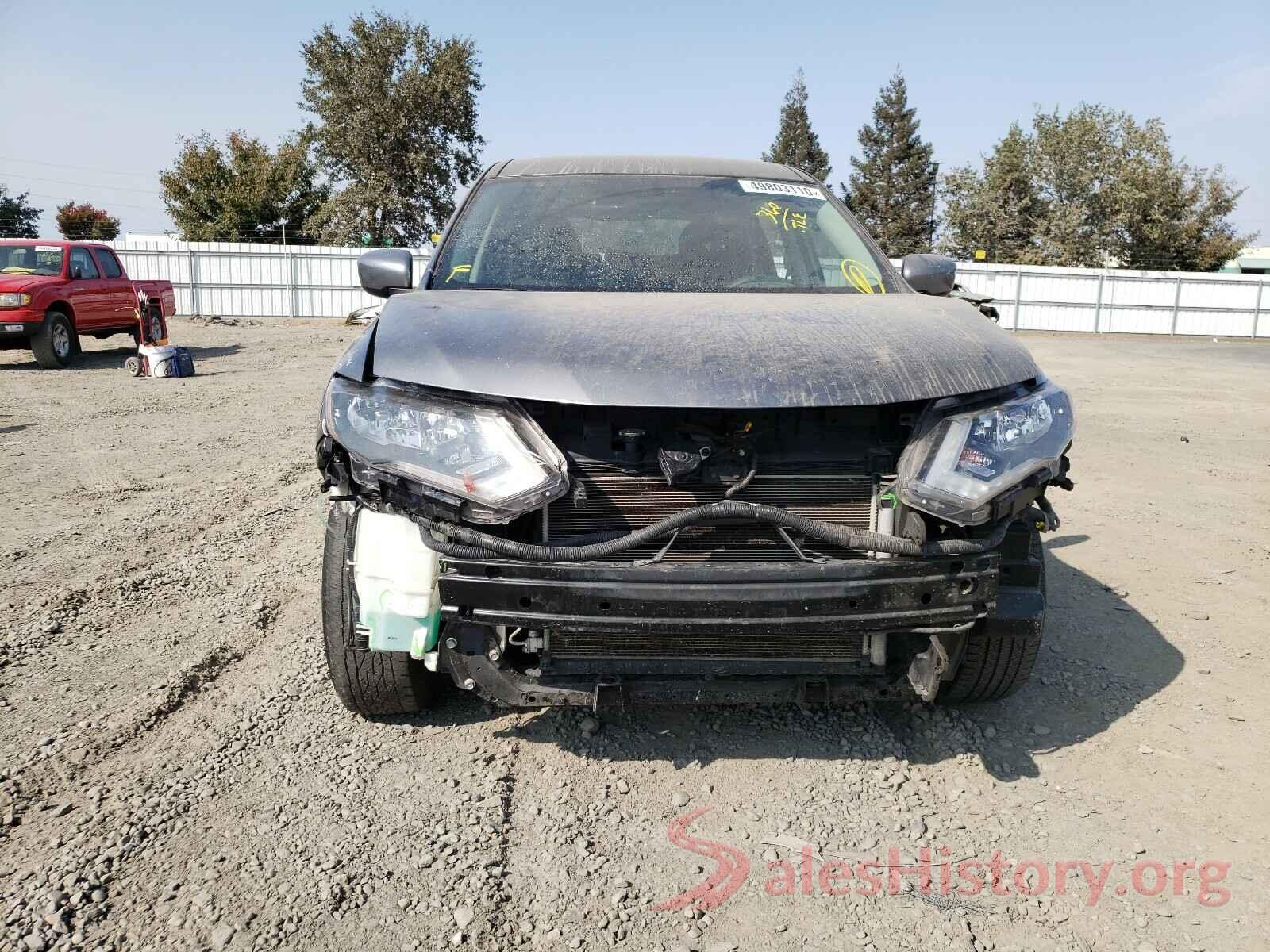 KNMAT2MT5HP569845 2017 NISSAN ROGUE