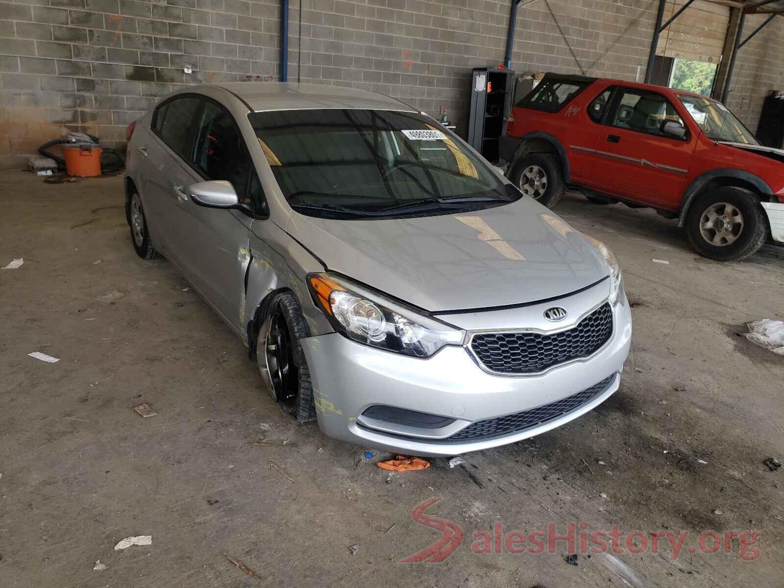 KNAFK4A67G5601091 2016 KIA FORTE