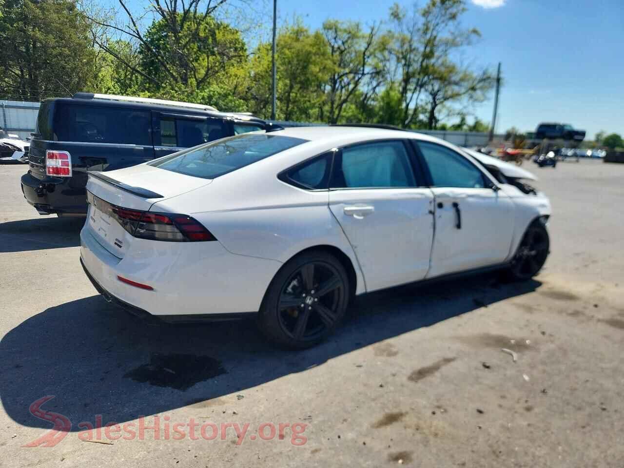 2025 HONDA ACCORD VIN 1HGCY2F75SA077810, right side view